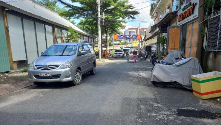 Bán nhà Phạm Văn Chiêu P.9 Q.GV, 4 tầng, đường 4m, giá giảm còn 7.x tỷ